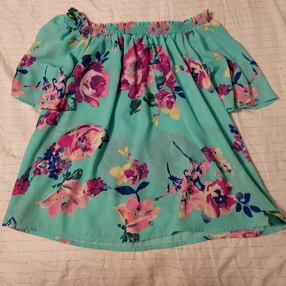 Floral off shoulder top